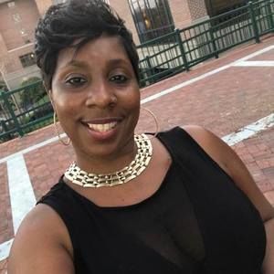 Meet your Posher, Sandra